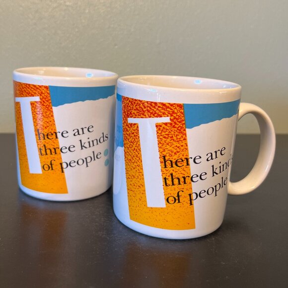 Set of 2 HALLMARK  There are Three Kinds of People… Ceramic Mug - Picture 3 of 12